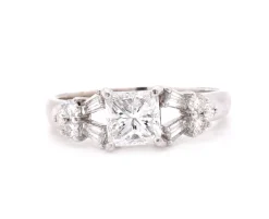 Platinum 1.05ct Diamond Engagement Ring