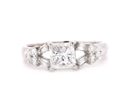 Platinum 1.05ct Diamond Engagement Ring