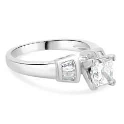 Platinum Round Diamond Engagement Ring
