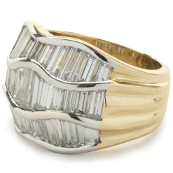 Salavetti 18 Karat Yellow Gold Channel Set Baguette Diamond Band