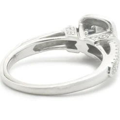Vera Wang 14 Karat White Gold Round Brilliant Cut Diamond Engagement Ring